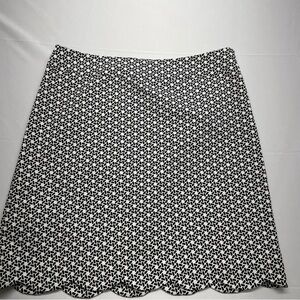 Talbots Black White Geometric Scallop Hem Office Skirt Size 10